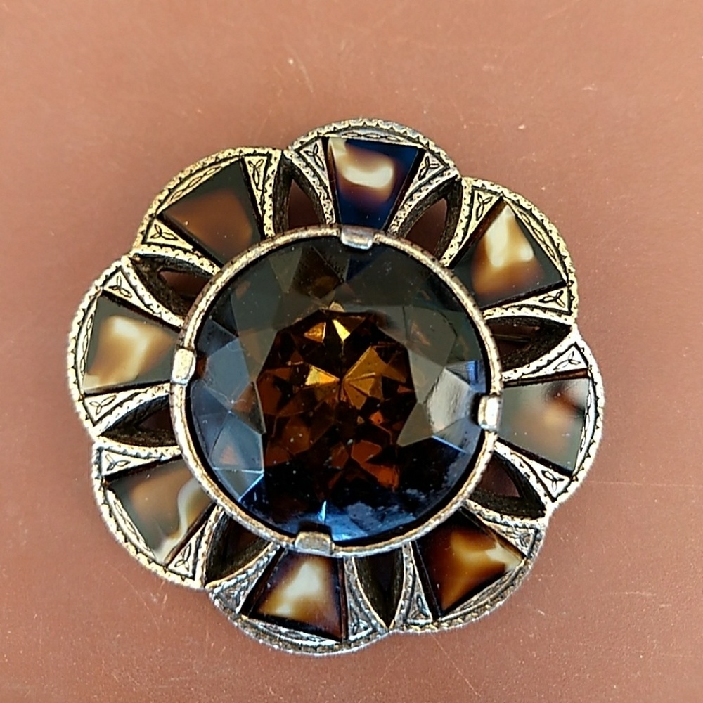 Smoky Topaz Colored Pin